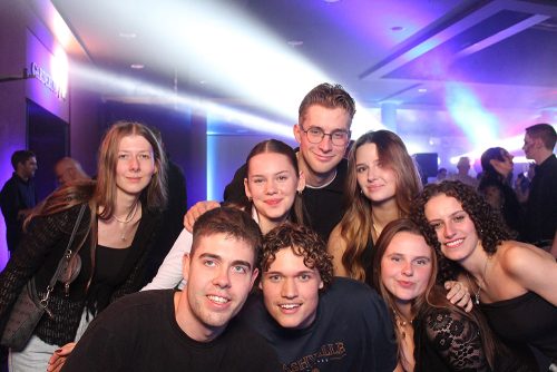 20251031 231500 080 IMG 0068