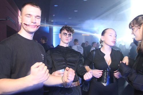 20251101 003757 146 IMG 0079