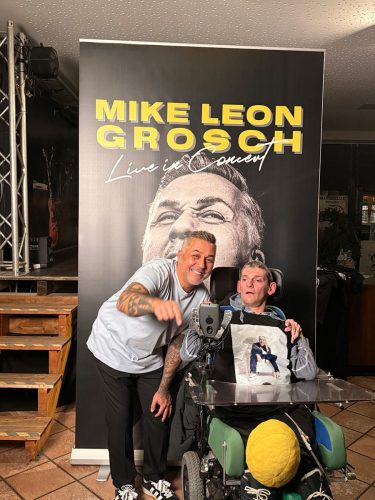 Foto-22.11.25-23-00-03