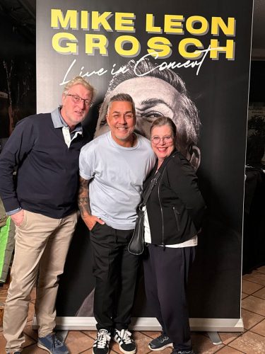 Foto-22.11.25-23-02-55