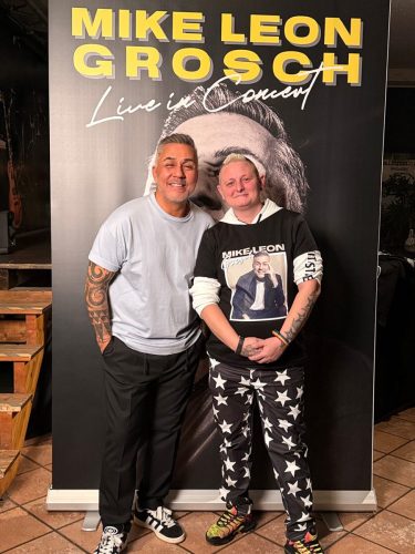 Foto-22.11.25-23-05-23