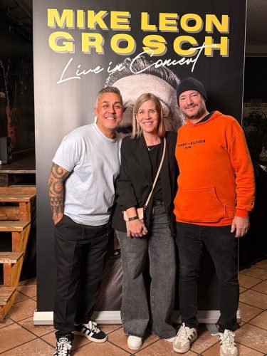 Foto-22.11.25-23-07-54