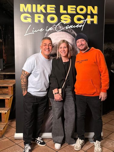 Foto-22.11.25-23-07-56