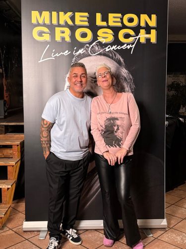 Foto-22.11.25-23-08-42