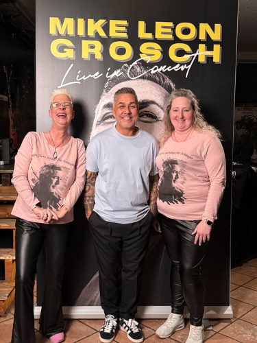 Foto-22.11.25-23-08-57