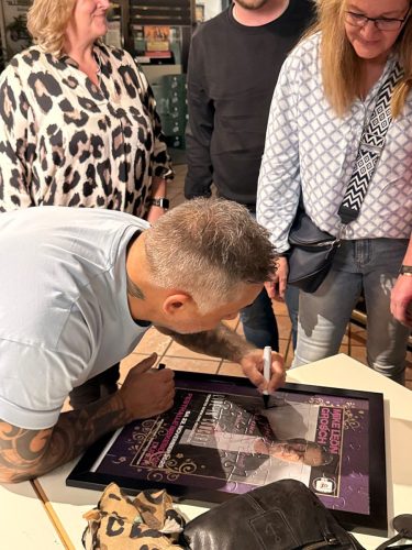 Foto-22.11.25-23-09-43