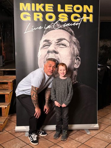 Foto-22.11.25-23-13-03