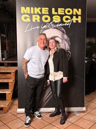 Foto-22.11.25-23-14-12