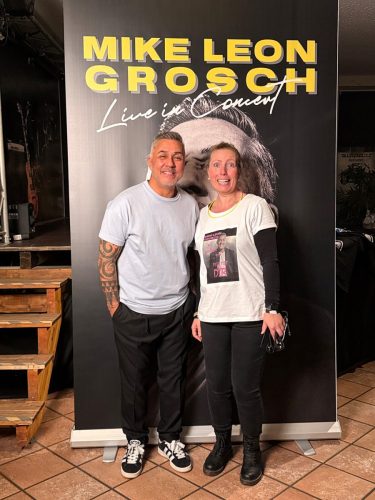 Foto-22.11.25-23-14-30