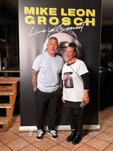 Foto-22.11.25-23-14-37