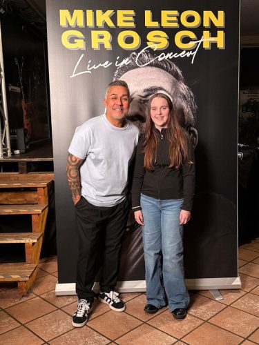 Foto-22.11.25-23-15-10-1