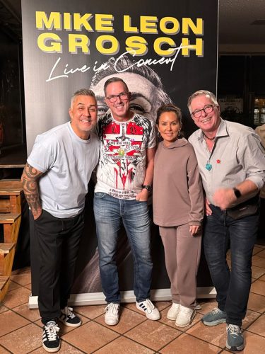 Foto-22.11.25-23-15-33