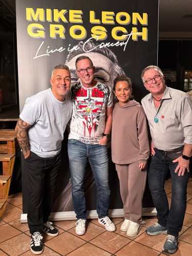 Foto-22.11.25-23-15-34