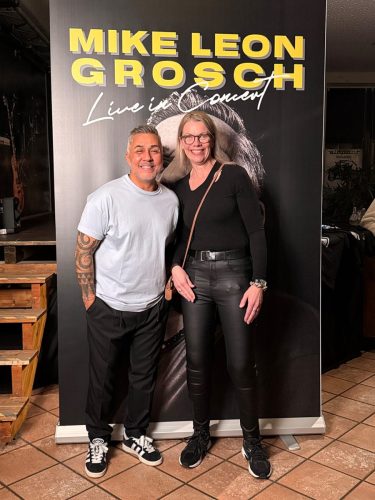 Foto-22.11.25-23-15-42-2