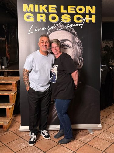 Foto-22.11.25-23-15-56