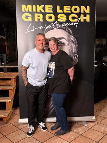 Foto-22.11.25-23-15-57