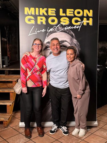 Foto-22.11.25-23-16-57