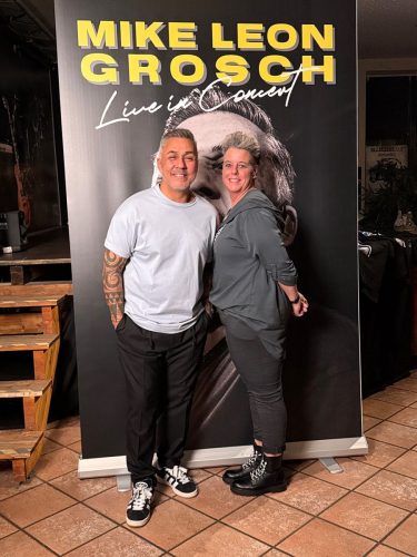 Foto-22.11.25-23-18-13