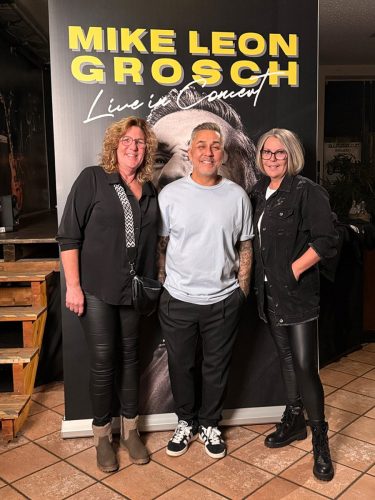 Foto-22.11.25-23-18-23