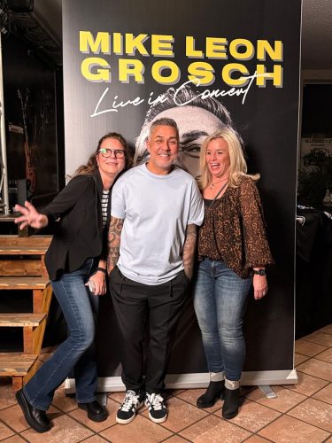 Foto-22.11.25-23-18-30